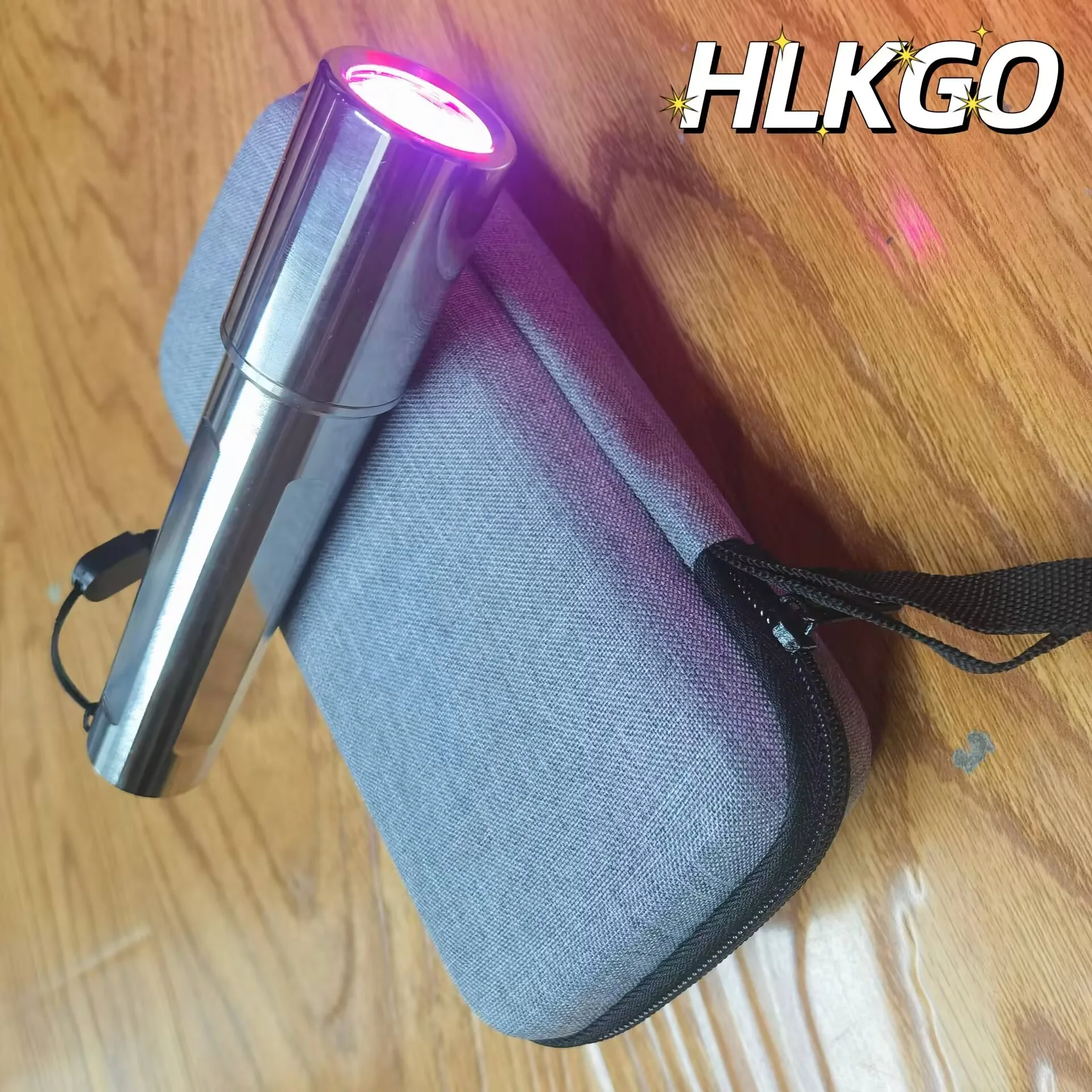 

Handheld Red Light Therapy Device - LED Flashlight for Pain Relief, Skin Rejuvenation & Pet-Friendly Infrared Lamp Treatment