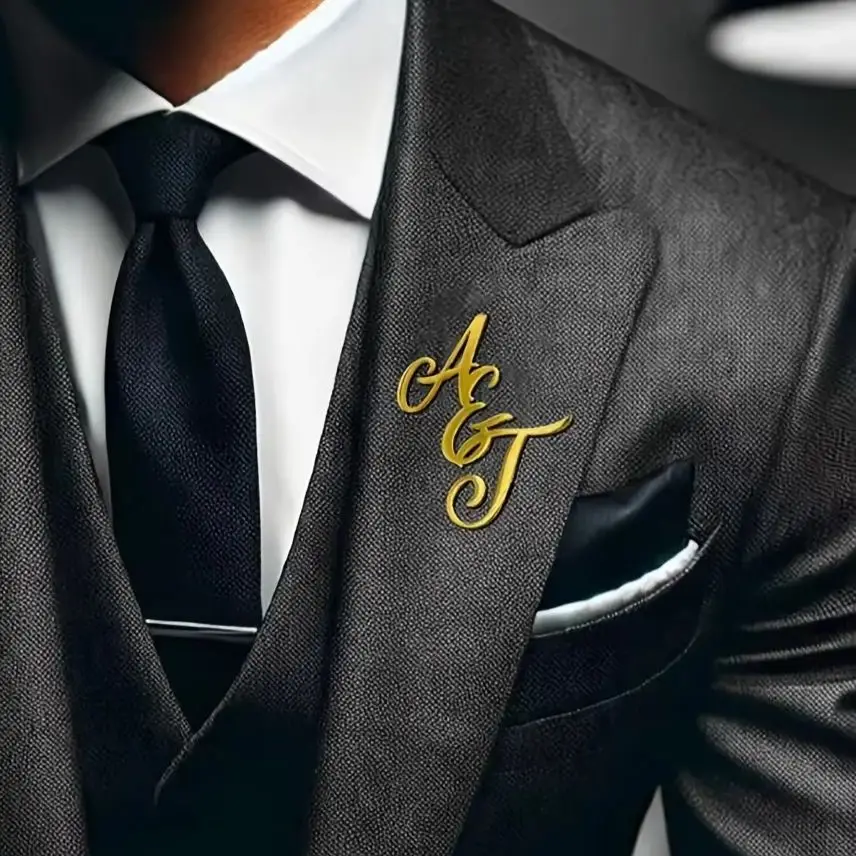 

Custom Monogram Initial Name Stainless Steel Lapel Pin Personalized Brooch For Men Wedding Party Big Brooches Dad Gifts