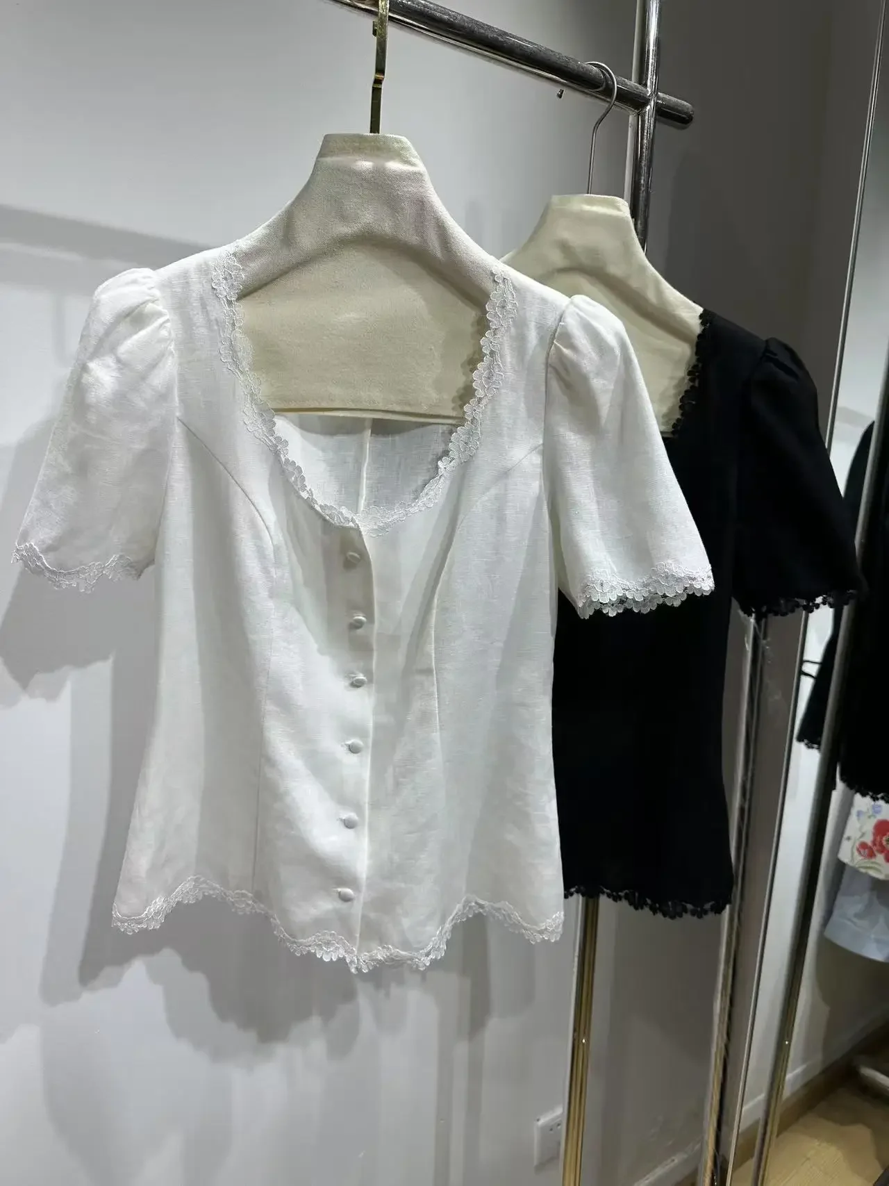 

Lace Embroidery Patchwork Women Linen Shirt Square Collar Single Breasted Short Sleeve Back Lace-up Waist Casual Slim Blouse