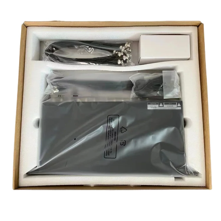 UA844 845 847 848 UHF Antenna Distribution System 450-950MHz Frequency 5 Channel Signal Booster Amplifier Wireless Microphone