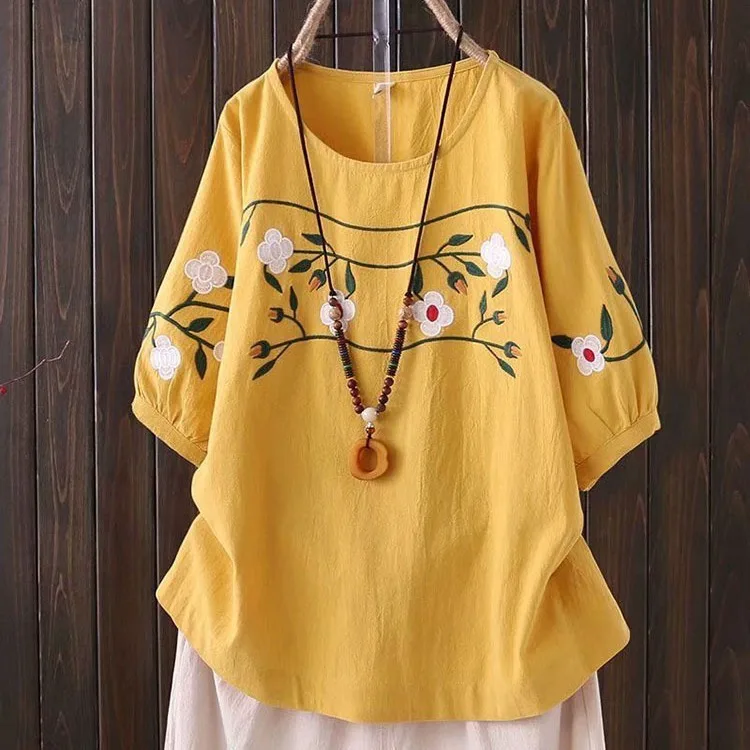 Plus-size Women's Spring and Summer New Embroidered Loose Stomach-covering and Fat-hiding Slimming Short-sleeve T-shirt