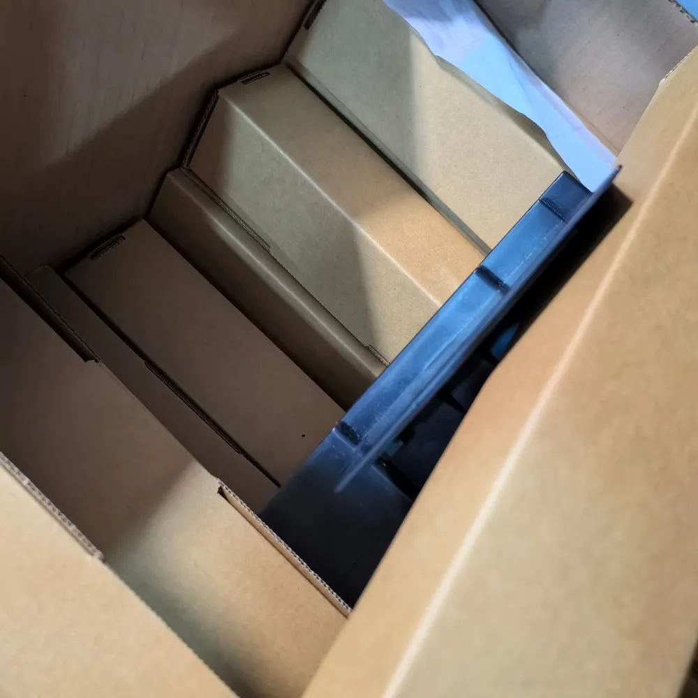 

1799792 1746399 Бак для обслуживания чернил для EPSON M100 M105 M200 M201 M205 L550 L551 L555 L565 L566 L575 WF 2510 2520 2530
