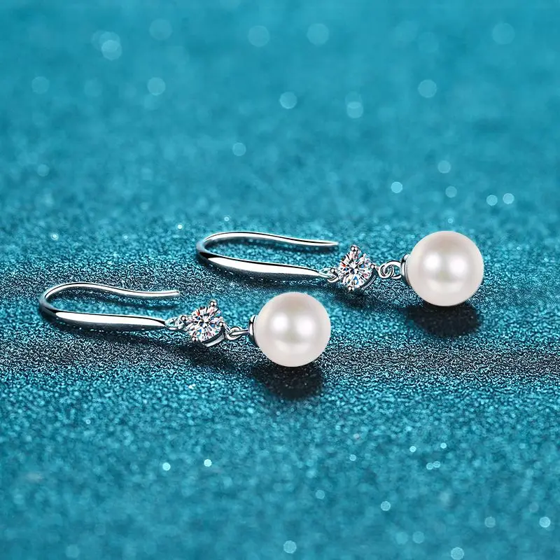 KyanGem 18K Gold Earrings For Women 8mm Freshwater Pearl 18K Platinum Four Claws 30 Points Moissanite Earrings Jewelry Gifts