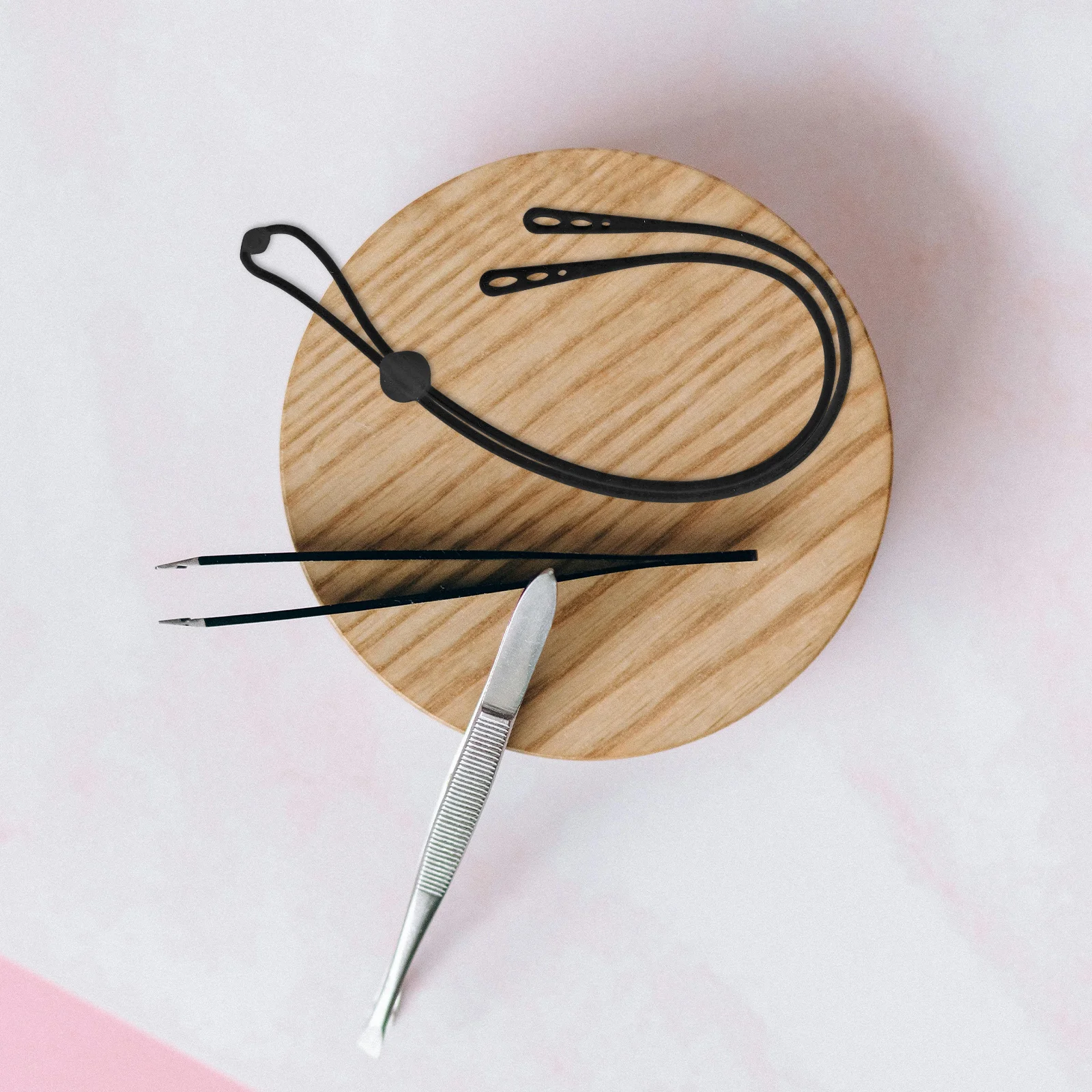 

Lash Tweezers Holder Wristband Silicone Eyelash Extension Tool Eyelash Separator Tweezer Protector Lash Extension Supplies