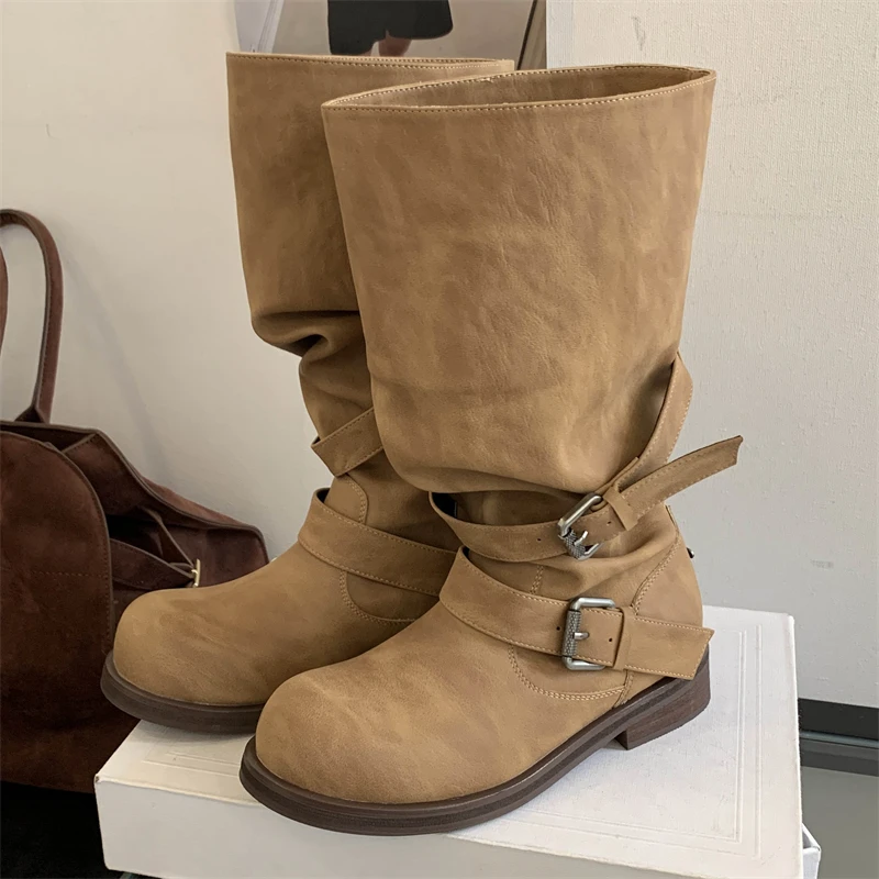 

Eilyken/панк-дизайн с пряжкой на ремне, женские сапоги до колена на квадратном низком каблуке, модная обувь с круглым носком, осенне-зимние современные ботильоны