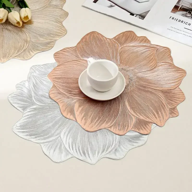 

2025 New Lotus Shape Table Placemats Tableware Place Mat Oil Heat Resistant Waterproof Washable PVC Tableware Mat