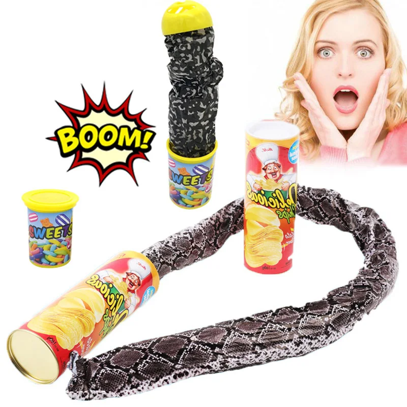 Mainan ular bisa lompat Chip kentang lucu hadiah Hari April Fool dekorasi pesta Halloween mainan lelucon lelucon menyenangkan trik bercanda