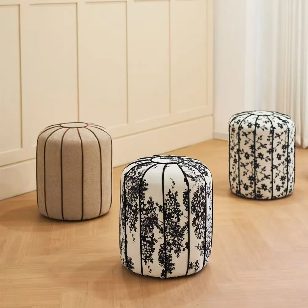 

New Chinese antique pier home makeup stool light French light luxury retro shoe changing sofa stool meal dressing stool new