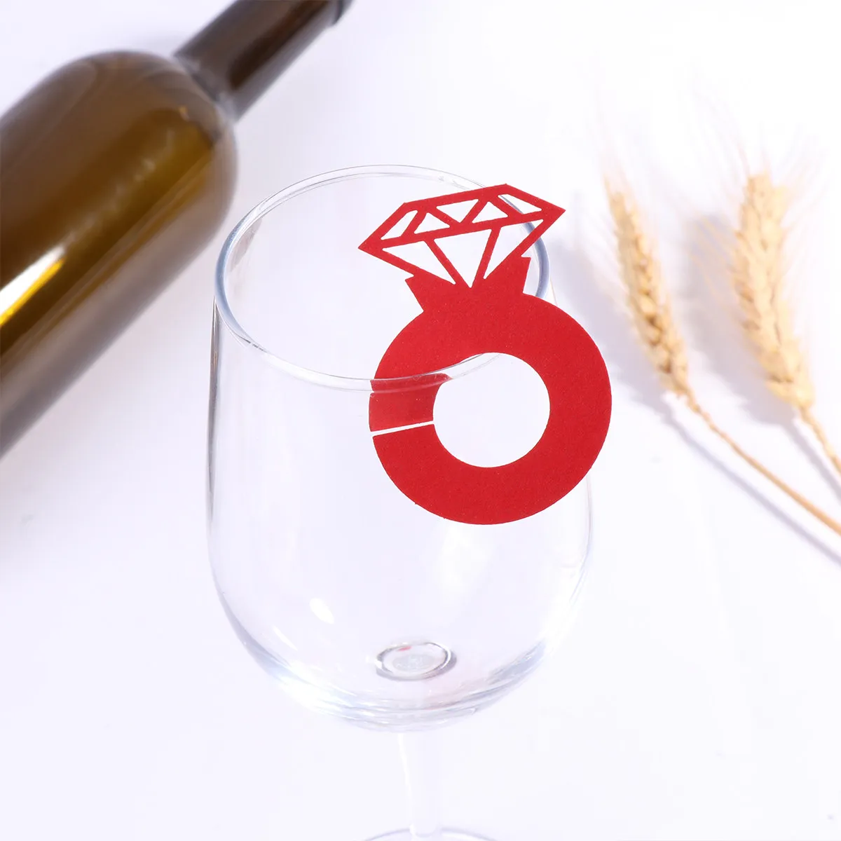 Wine Glass Markers 24 Piece Beige Diamond Drink Tags Cup Identifiers for Party Festival Table Decor