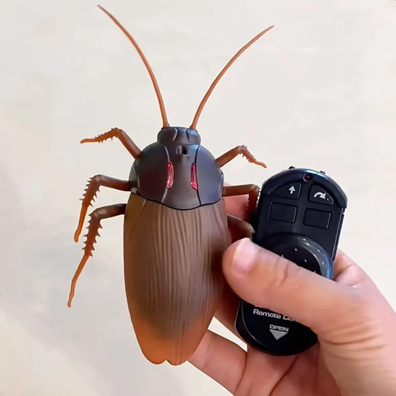 Trick Electric Cockroach Pet RC Simulation Spider Robotic Remote Control Ant Toy Halloween Xmas Mini Gift for Adult Prank Insect