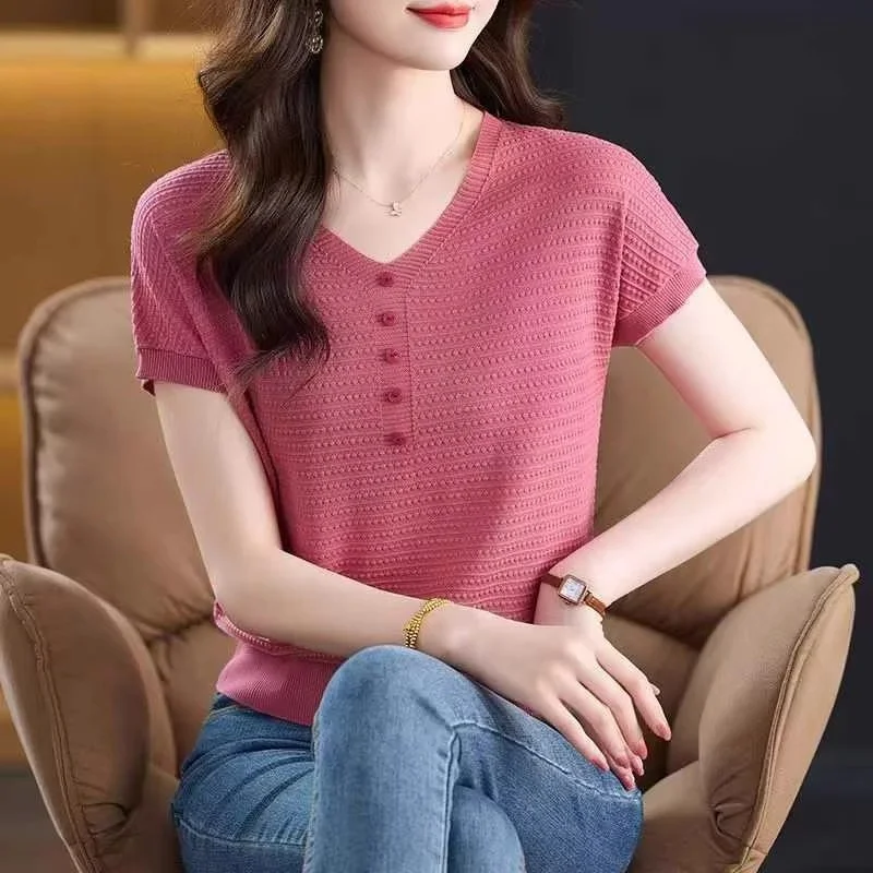 V-Neck Ice Silk Knitted Short Sleeved T-Shirt For Women Summer   2025 Fashionable Loose Thin Style Large Size Versatile Top W387