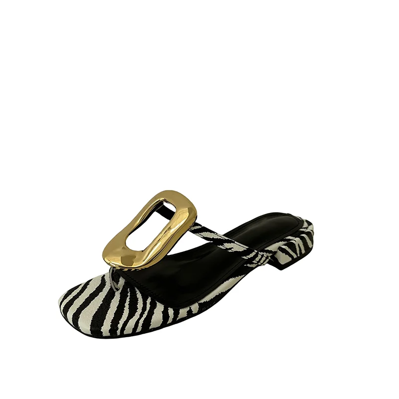 

3cm Low Heel Shoes For Woman Brown Flip Flops Casual White Slippers Metal Decorations Summer Sandals Plus Size 43