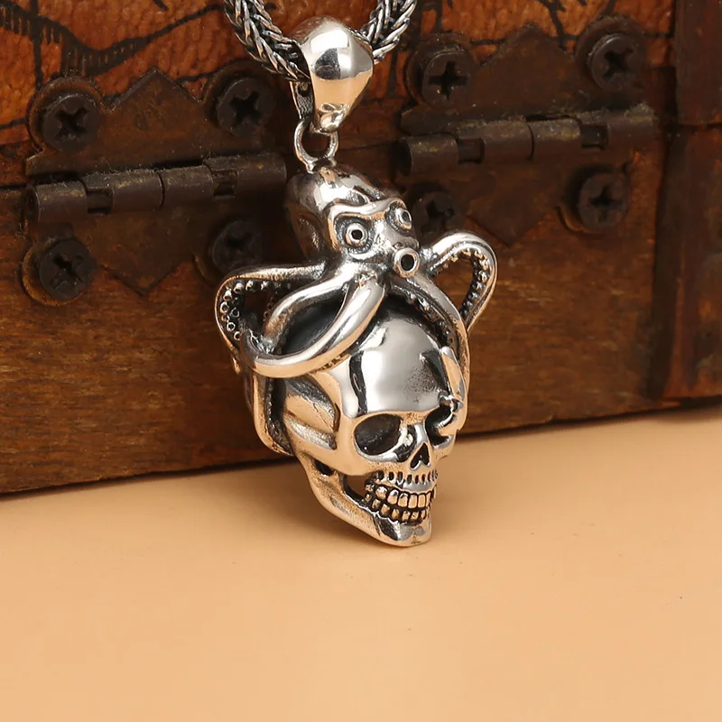 Thai silver S925 silver octopus skull pendant creative fashion men's and women's necklaces sterling silver ornament