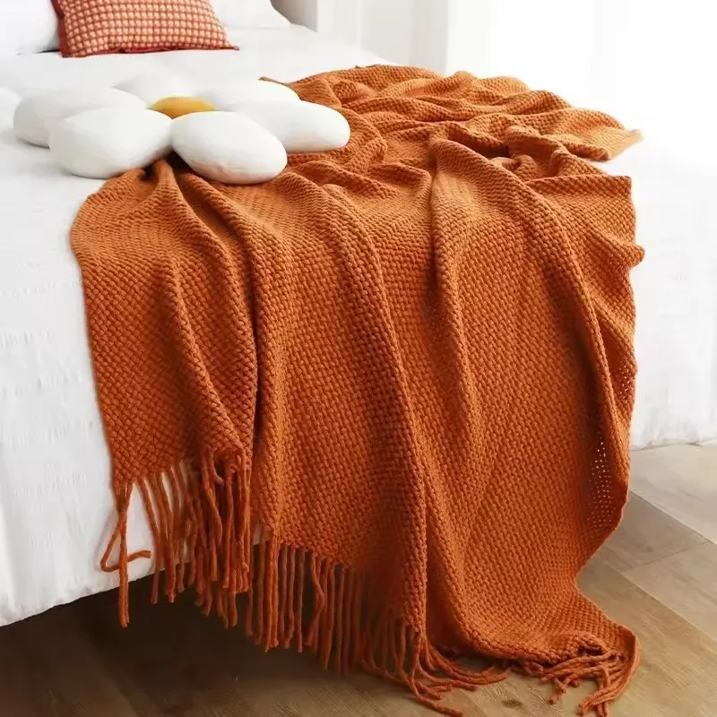 Fluffy Soft Oversized Euro Bedding Thin Wedding Knitted Blanket Gift Sofa Style Four Seasons Double Bed Knee Nap Blanket