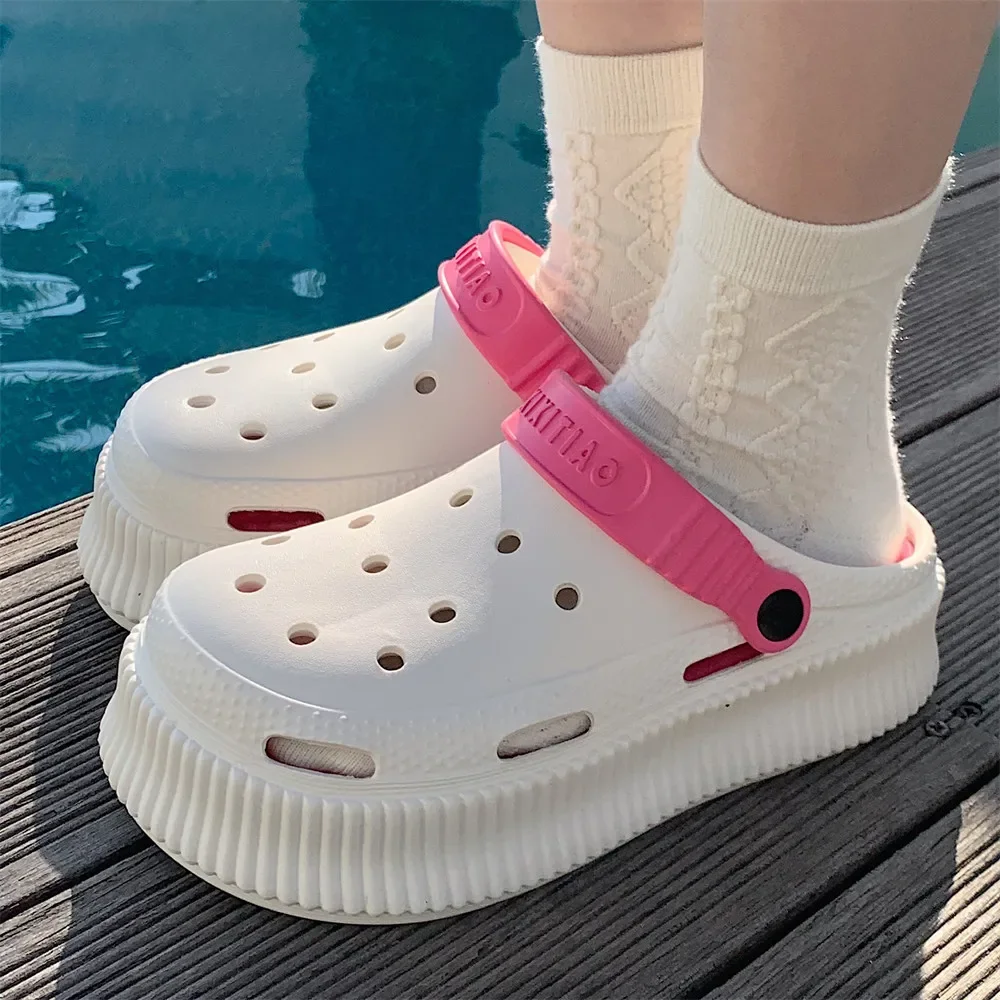 Women Summer Korean Edition Hole Shoes EVA Soft Thick Sole Baotou Cool Slippers Student Outwear Fashion Creativity Women Shoes