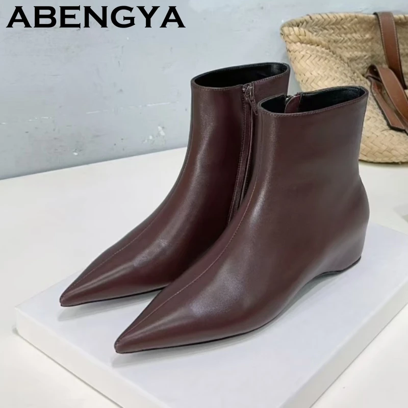 

Осенние женские ботильоны на танкетке из натуральной кожи с острым носком внутри, удлиненные ботинки челси, модные короткие ботинки Botas Mujer