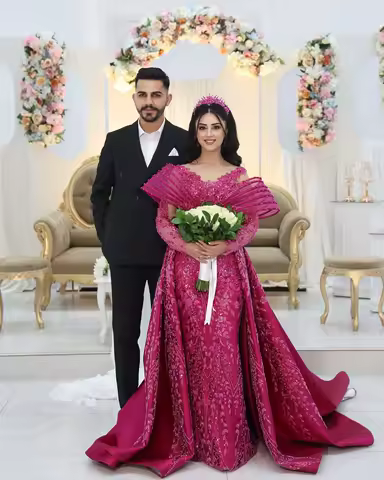 Hot Pink Arabic Engagement Prom Dresses Long Sleeves Beaded Dubai Middle East Women Evening Dress Customized Wedding Party Dress