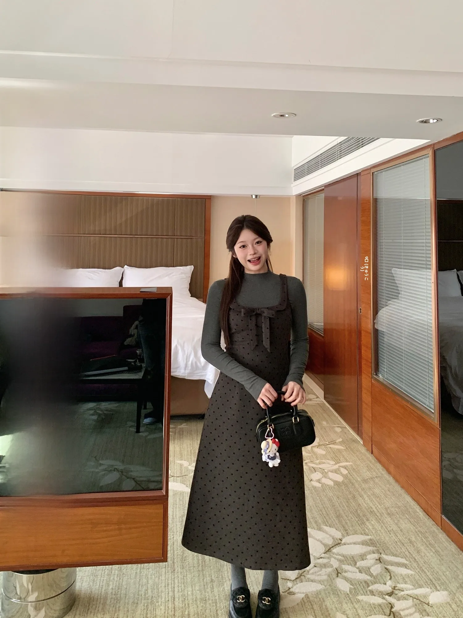 

Wildly Spicy Large Size Dr with Waist Cinching Polka Dot Design Bowknot Doll Collar for Plump Women Korean Sle ort Skirt