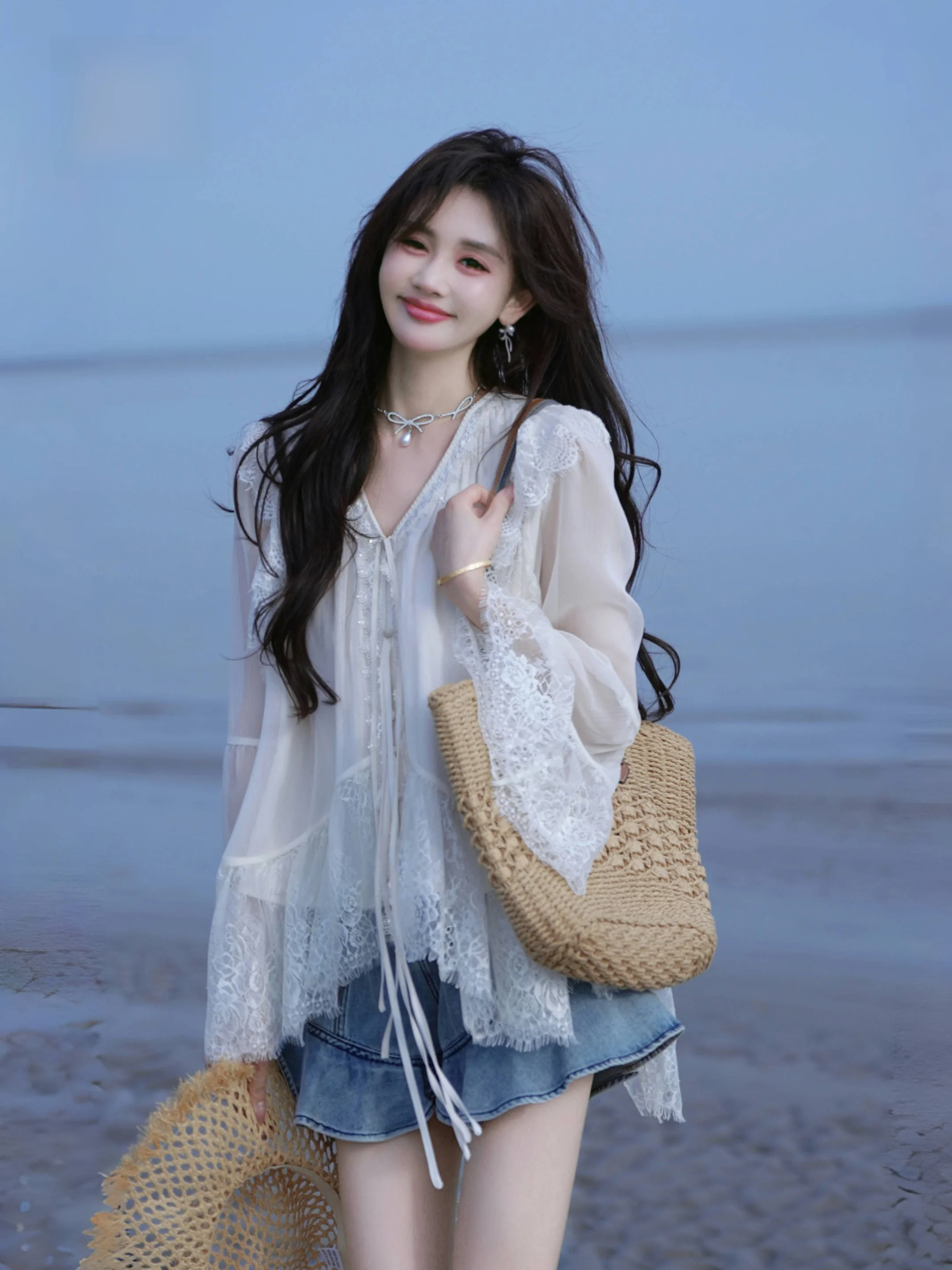 

Annelily Chic Casual Women's irt Ele Faionable Lightweight Premium Polyester Long Sve V-Ne Breathable Regular Fit