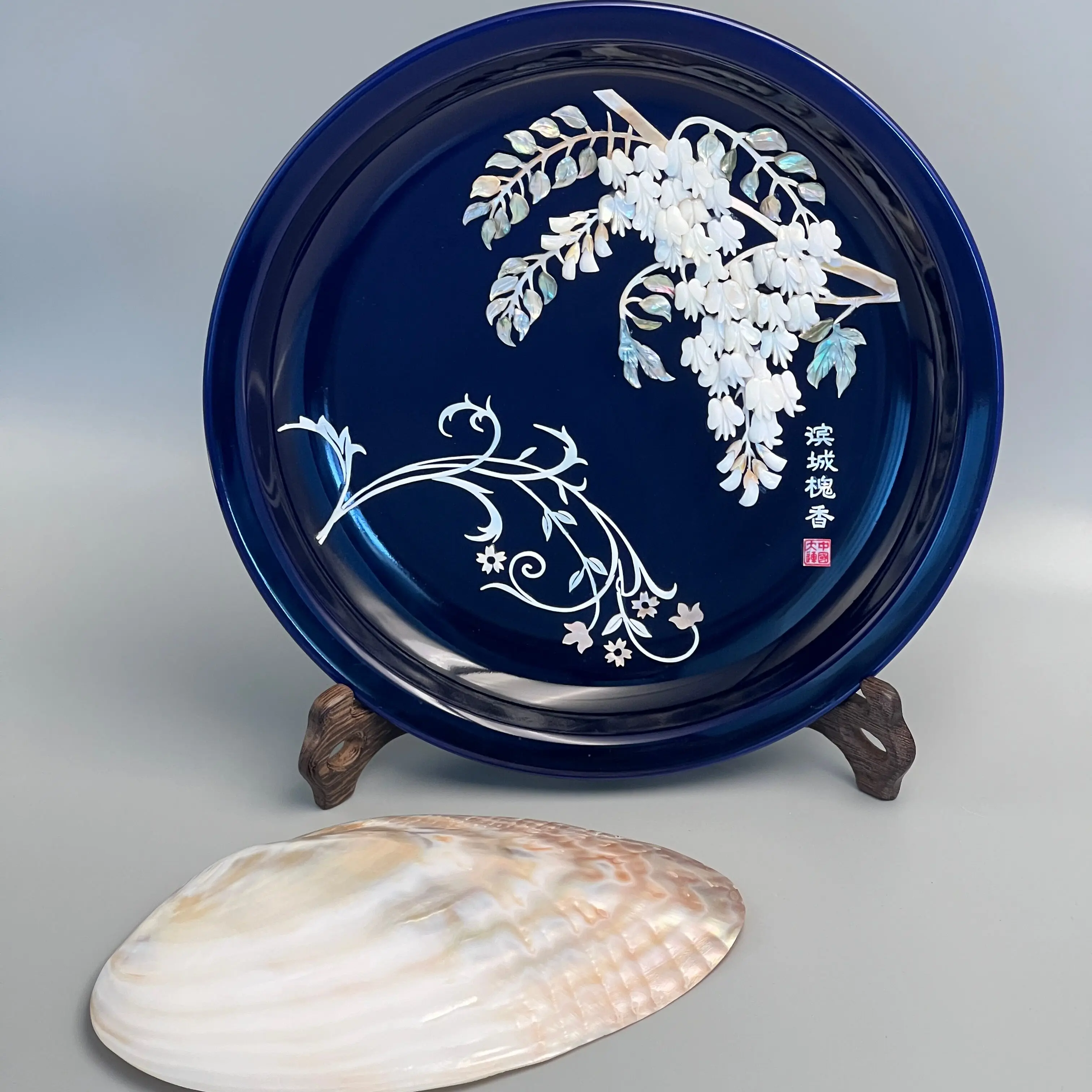 Chinese Intangible Heritage Shell Carving Plate, Desktop Ornament Souvenir & Home Decor Gift