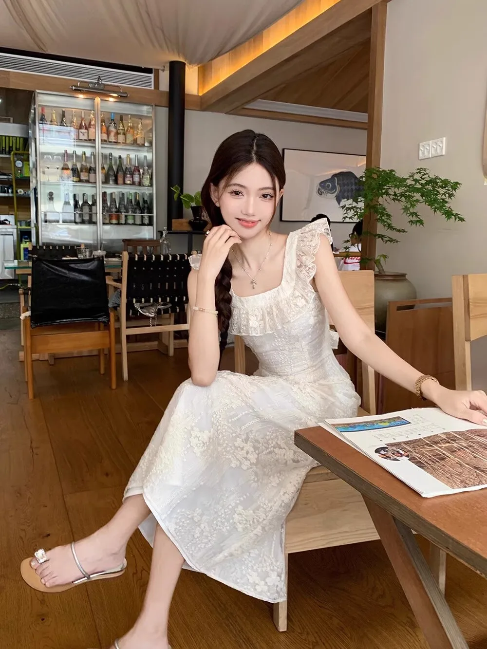 

High Quality Hot Selling French Lace Small Fly Sleeve Dress Ruffled Edges and Waist Cinched A-line Temperament Backless Dress