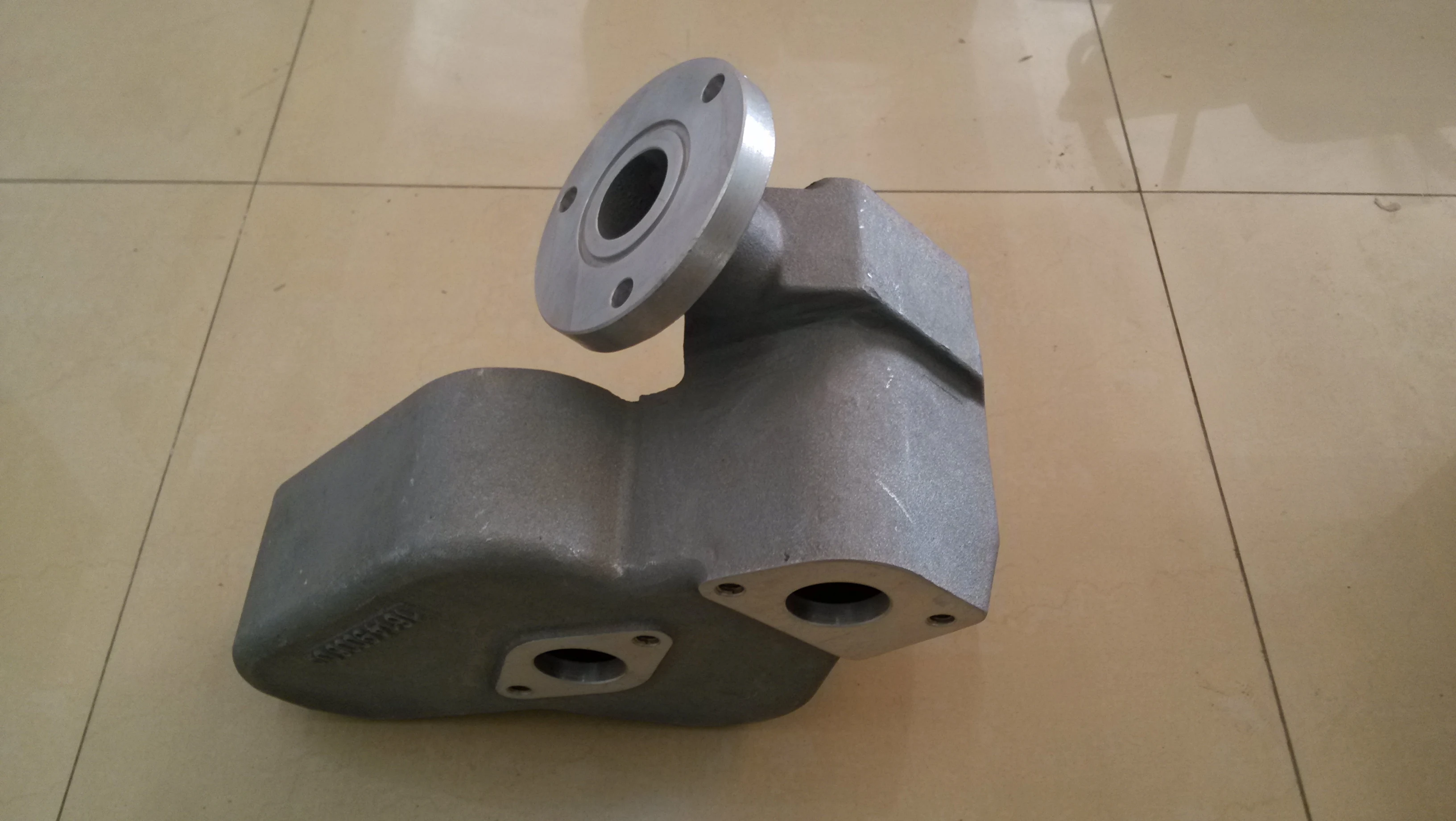 

1614900600(16149 006 00) Корпус основания масляного фильтра для винтового воздушного компрессора AC GA110