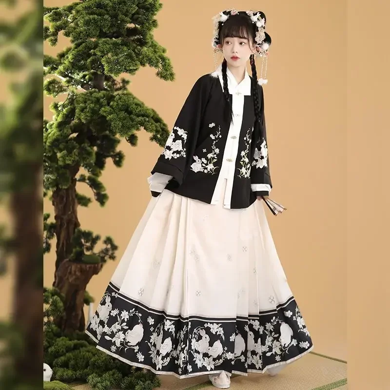 Hanfu-Conjunto de 3 piezas de la dinastía Ming, falda tradicional bordada con cuello cuadrado, parte superior bordada con conejo, con cara de caballo, Ma Mian, 2023