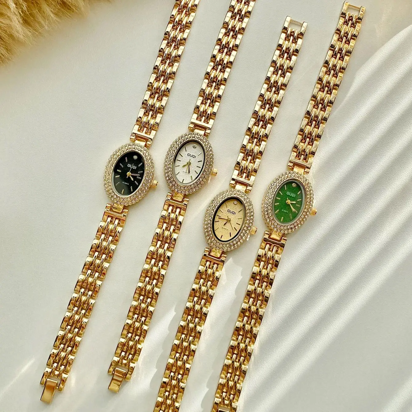 الفاخرة مثلج خارج الماس ووتش للنساء حالة بيضاوية الهيب هوب السيدات الساعات الساخن أزياء كوارتز ساعة اليد سلسلة ذهبية ساعة مجوهرات