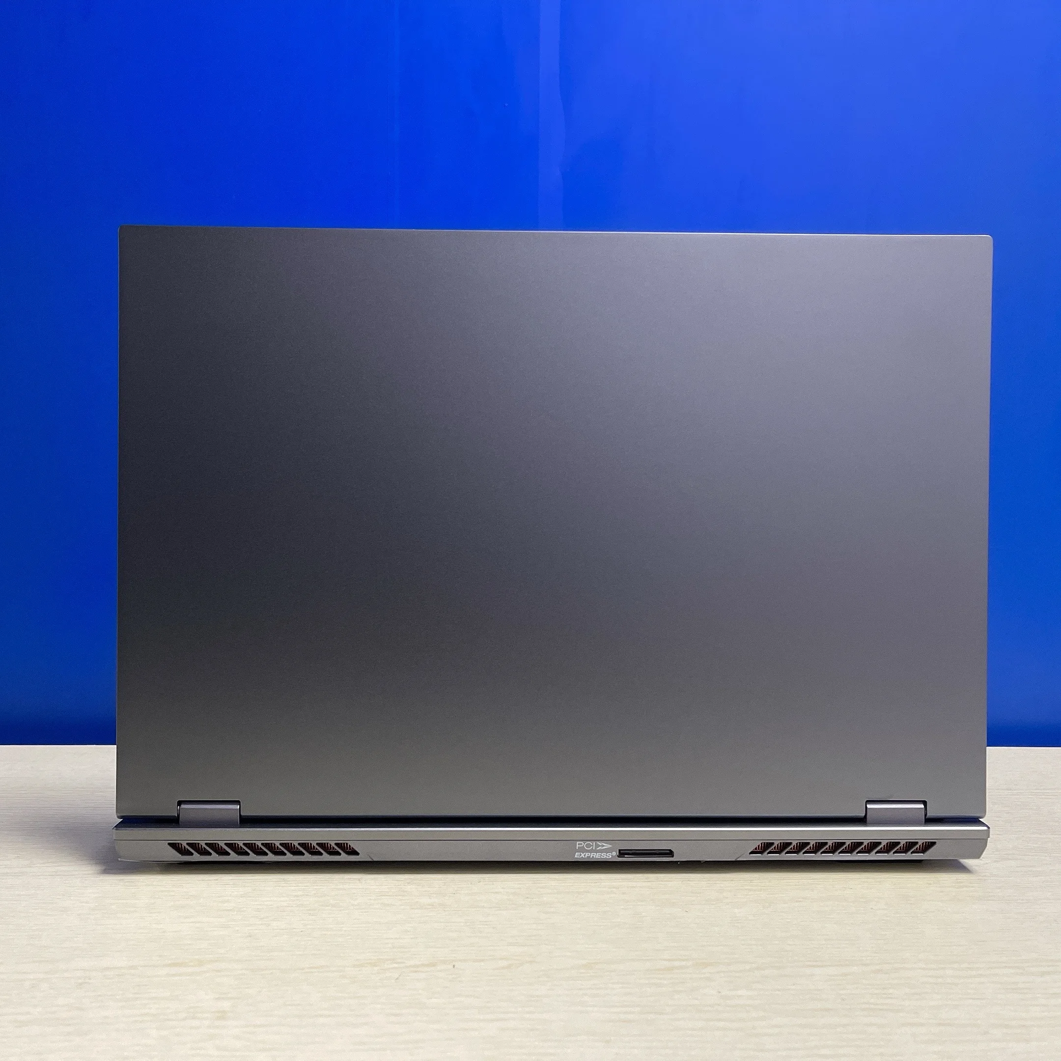 2024 ZBOOK Pro UX582 16 بوصة + 14 بوصة تعمل باللمس شاشة مزدوجة مزدوجة 32 جيجابايت 1 تيرا بايت 2 تيرا بايت SSD Core I7 10th Gen كمبيوتر محمول للأعمال