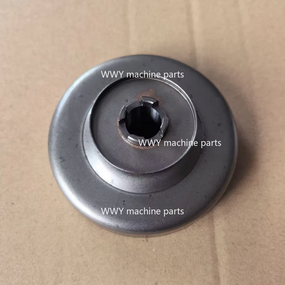 

Sprocket Shindaiwa 488 P021037700 Sprocket .325" 7T Clutch Drum