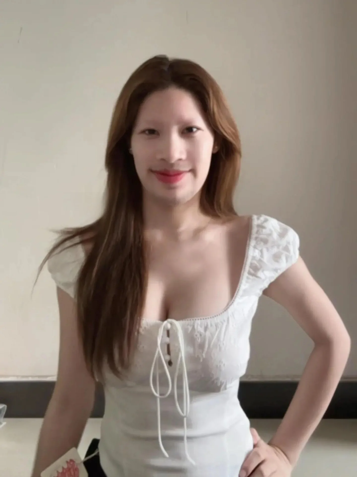 

Ele Pure Desire Women's Top ort Sve Slim Fit Waist Cinched Body ape Highlighting High End Feeling Base Layer T-irt