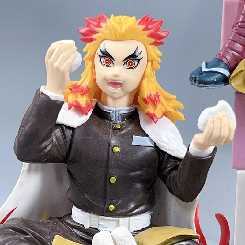 アニメ鬼滅の刃煉獄杏寿郎Q版座り姿勢アクションフィギュアPVCモデルおもちゃ人形デスクデコレーションギフトボックス入り