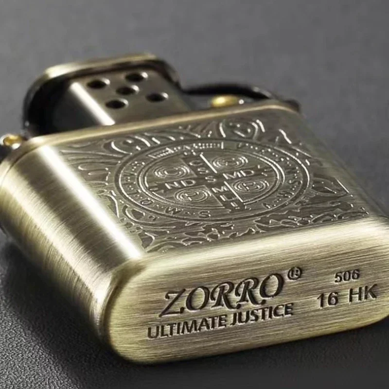 Zorro Genuine Retro Kerosene Lighter Grinding Wheel Metal Constantine Flint Copper Gasoline Lighter Collection Smoking Set