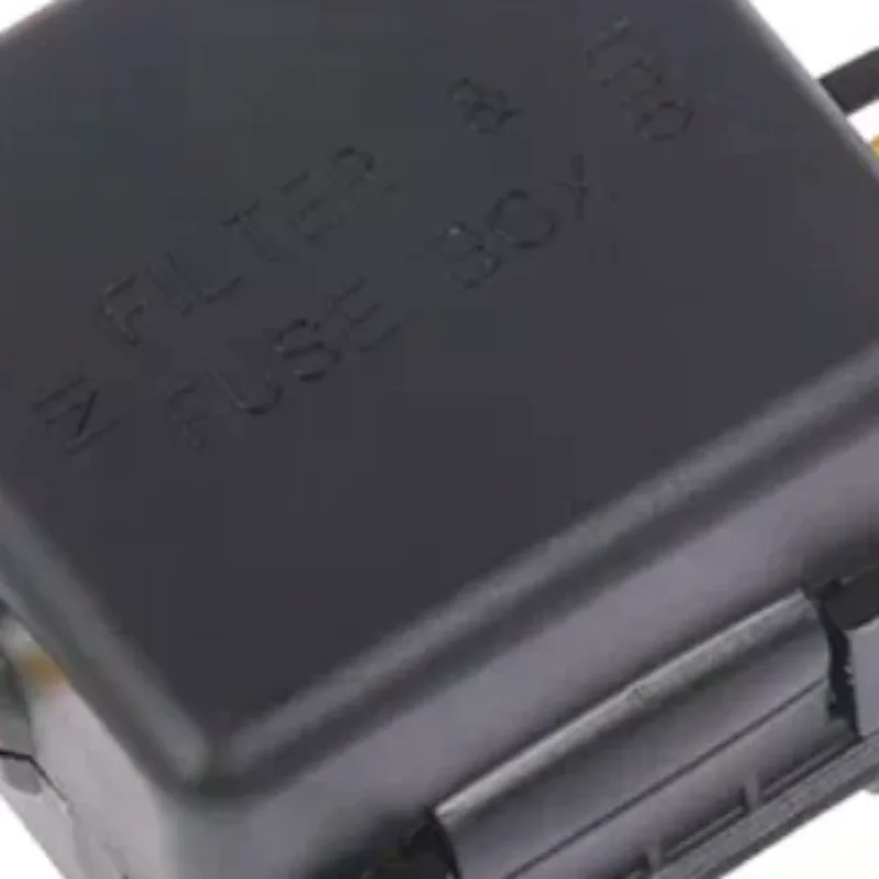 Car Power Signal Filter Anti-interference Stereo Radio Audio Relay Capacitor Power Filter Accessories