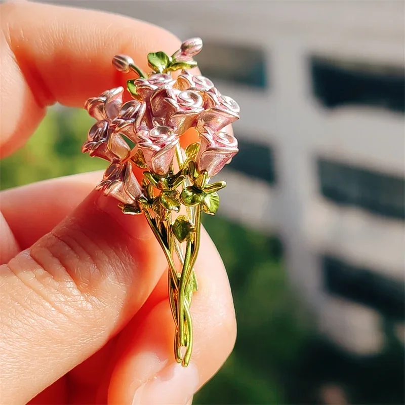 Vintage Pink Rose Flower Brooches For Women Unisex Beautiful Bouquet Plants Party Office Brooch Pins Gifts