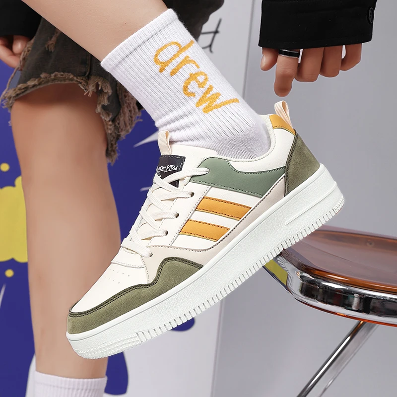 

2025 New Men's Casual Sneakers, Outdoor Anti-slip and Wear-resistant Running Shoes, Large-sized Men's Casual Sports Shoes