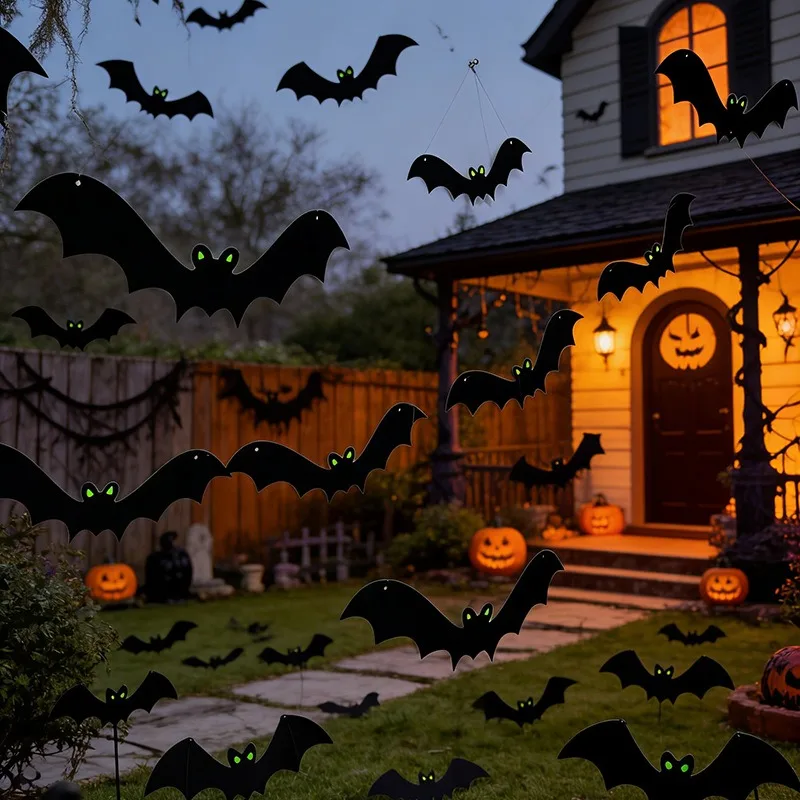 Halloween Bat Ceiling Hanging Decor Water-resistant Cardstock Pre-strung Reusable Design for Haunted House Birthday Party Halloween Event Decorators