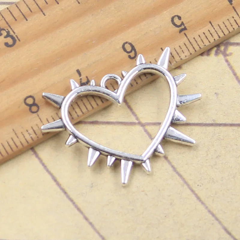 10pcs Charms Thorn Bramble Heart 21x28mm Antique Silver Color Pendants Making DIY Handmade Tibetan Finding Jewelry