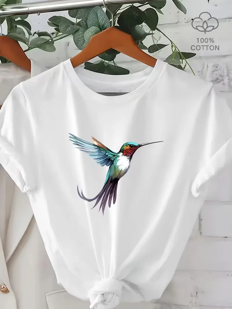 Watercolor Hummingbird Print Crewneck Short Sleeve Unisex Casual Graphic T-shirt with Floral Accents for Bird Lovers Tee