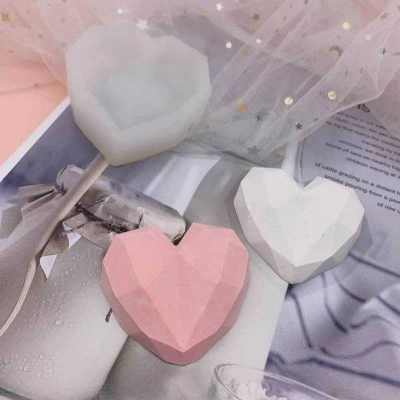 

3D Heart Shaped Silicone Mold Resin Jewelry Mold UV Epoxy Resin DIY Jewelry Gemstone Crystal Crafts Making Tool