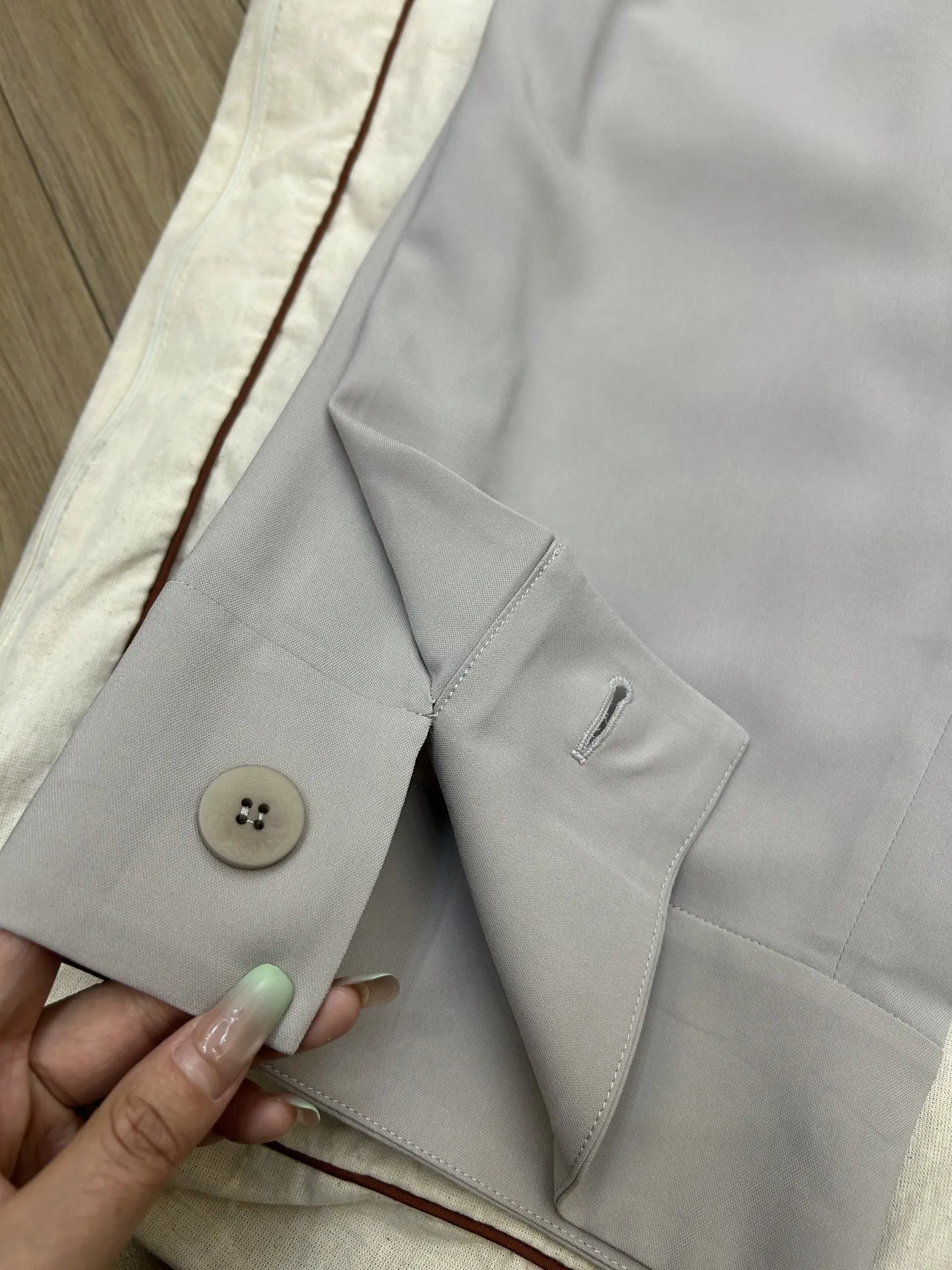 Women'S High-Quality High-Waisted Wide-Leg Trousers (Fall/Winter 2026) – Featuring Double Pleats And Fold-Up Cuffs