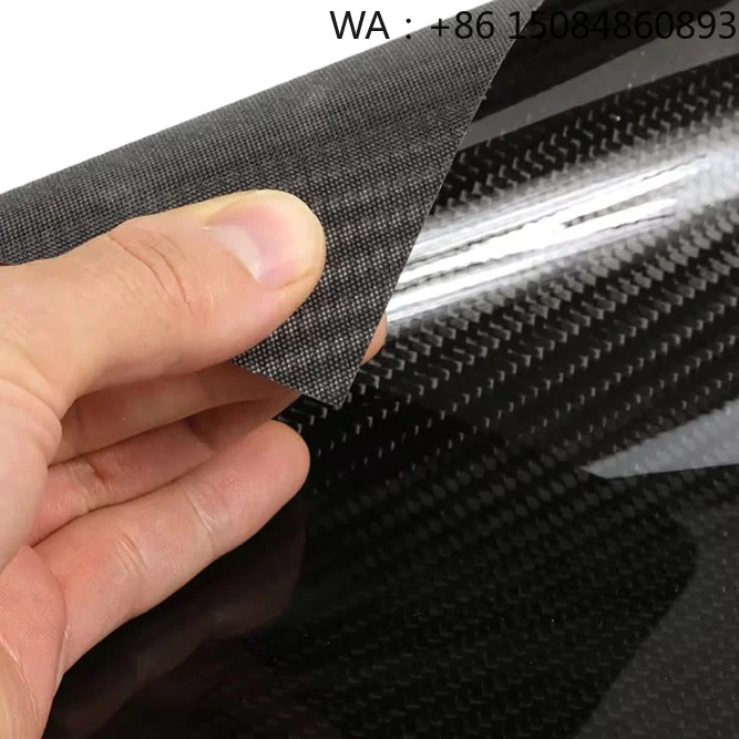

3K 200g twill woven carbon fiber roll, high strength lightweight cloth for shoes, bags and industrial uses