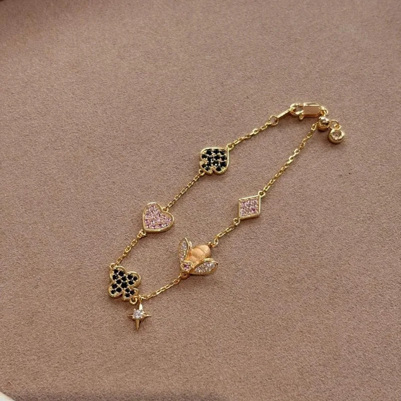 

Легкие роскошные ювелирные изделия, матовые игральные карты, браслет «Маленькая пчелка», изысканные ювелирные изделия из циркона, ниша, универсальная мода высокого класса