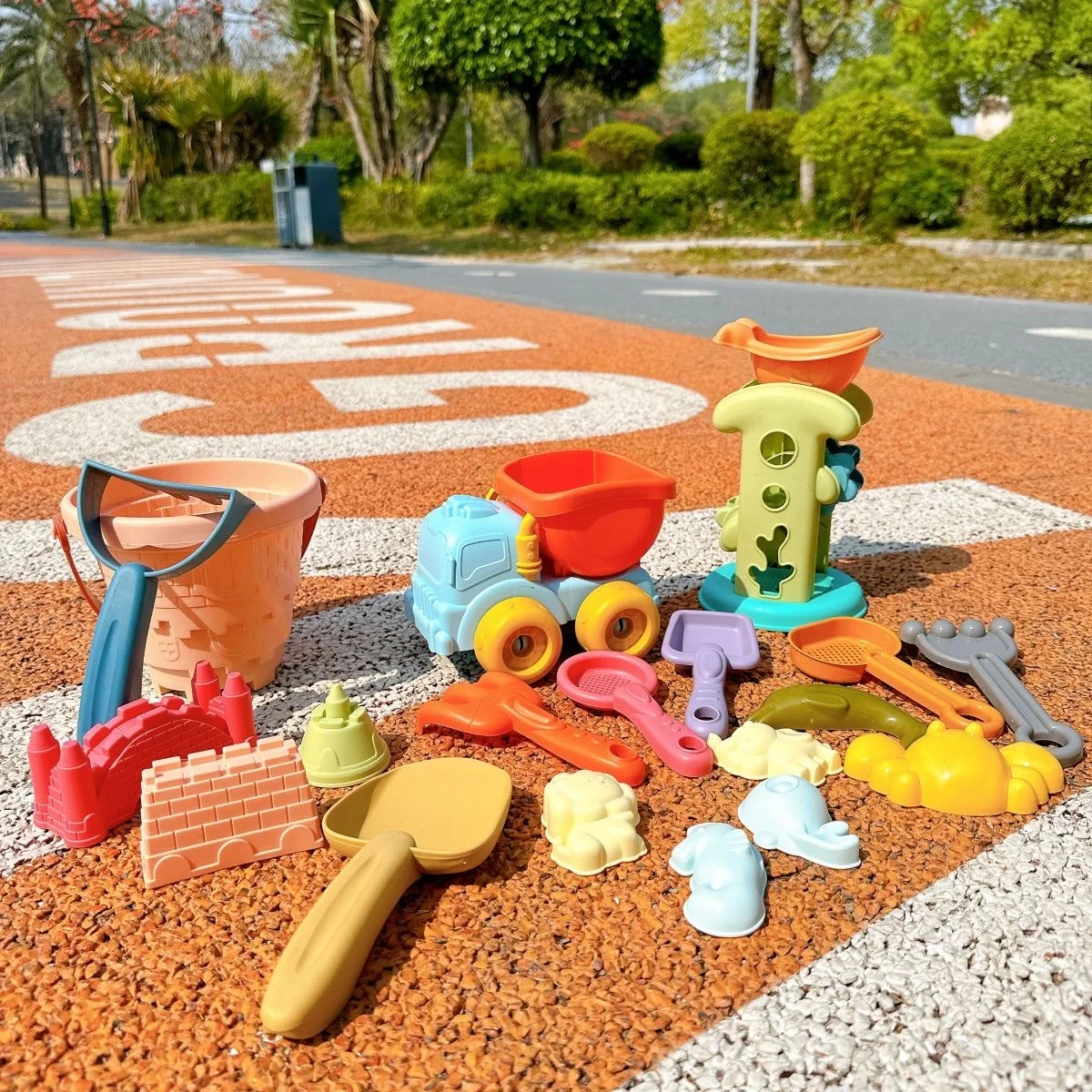 Ensemble de jeu de sable de plage pour enfants, Kit de jouets d'eau pour bébé avec seau de fuite de sable, outils de creusement, véhicules de plage pour le bord de mer, jouet d'extérieur amusant