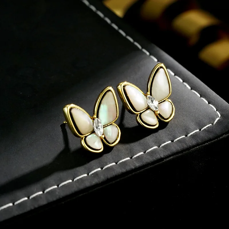 French super fairy gentle and sweet fritillary butterfly stud earrings niche design sense simple fashion exquisite versatile ear