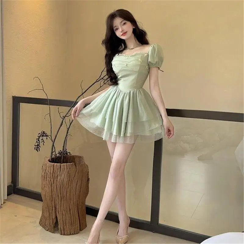 甘くてスパイシーなオルトスカート レディース 夏 ファッション スクエアカラー バブルスリーブ ウエストシェイプ ウルトラフェアリー パフスリーブ