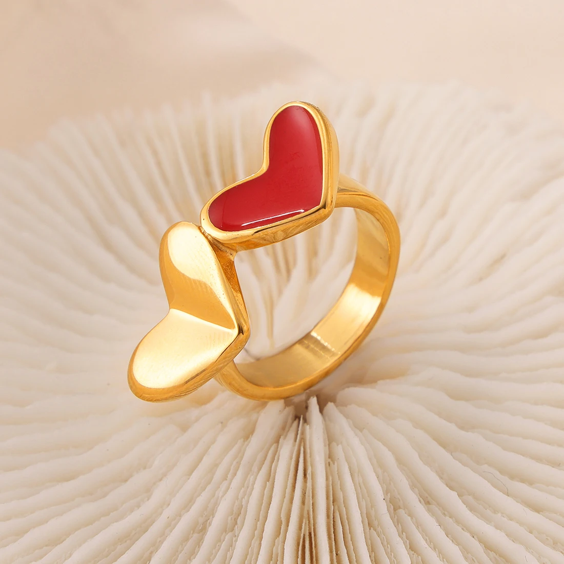 Black Red Heart Designer Stainless Steel Rings For Women Gold Plated Finger Ring Fashion Charm Jewelry Gift Wholesale