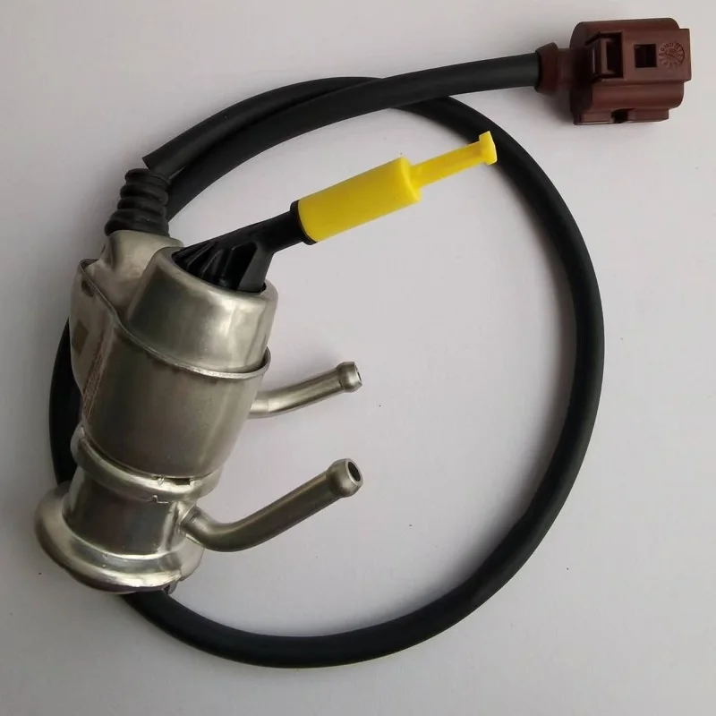 Image of 04L 13 1113Q 04L131113G 0444025020-01 Passend für VW GOLF VII(AUA) Diesel Abgasreinigungsflüssigkeit (DEF) Injektor - Original VW