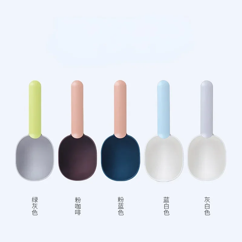 Pet food spoon Multifunctional Dog Food Cat Food Shovel Spoon Feeding Spoon Sealed Bag Clip Creative Measuring Cup Curved Design