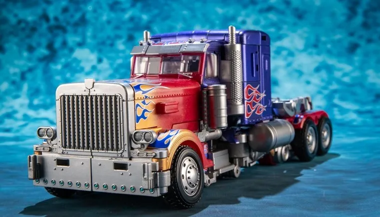 في المخزون ألعاب متحولة LS-14 LS-15 LS14 يمكن دمجها مع LS15 OP Tianhuo كبار السن نموذج الشكل الصندوق الأصلي جمع الهدايا